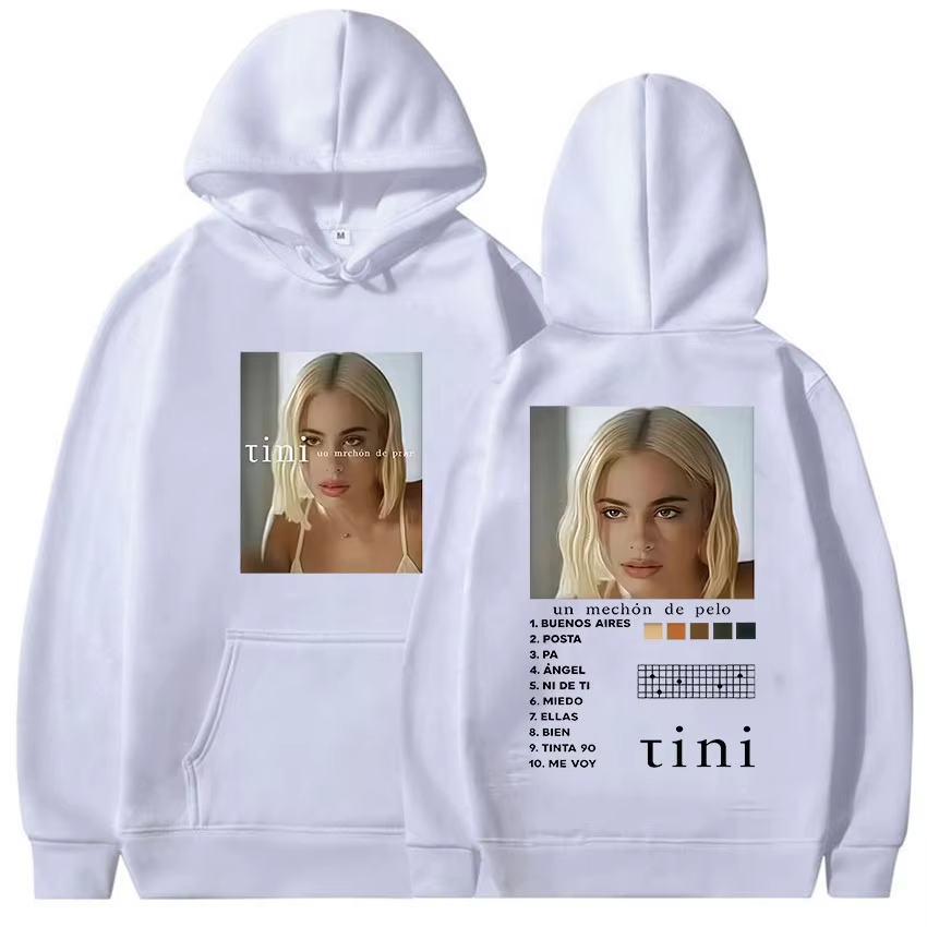 Sängerin Tini Stoessel Tour Al – Winter Clothing Drawing Bewertung und Preis